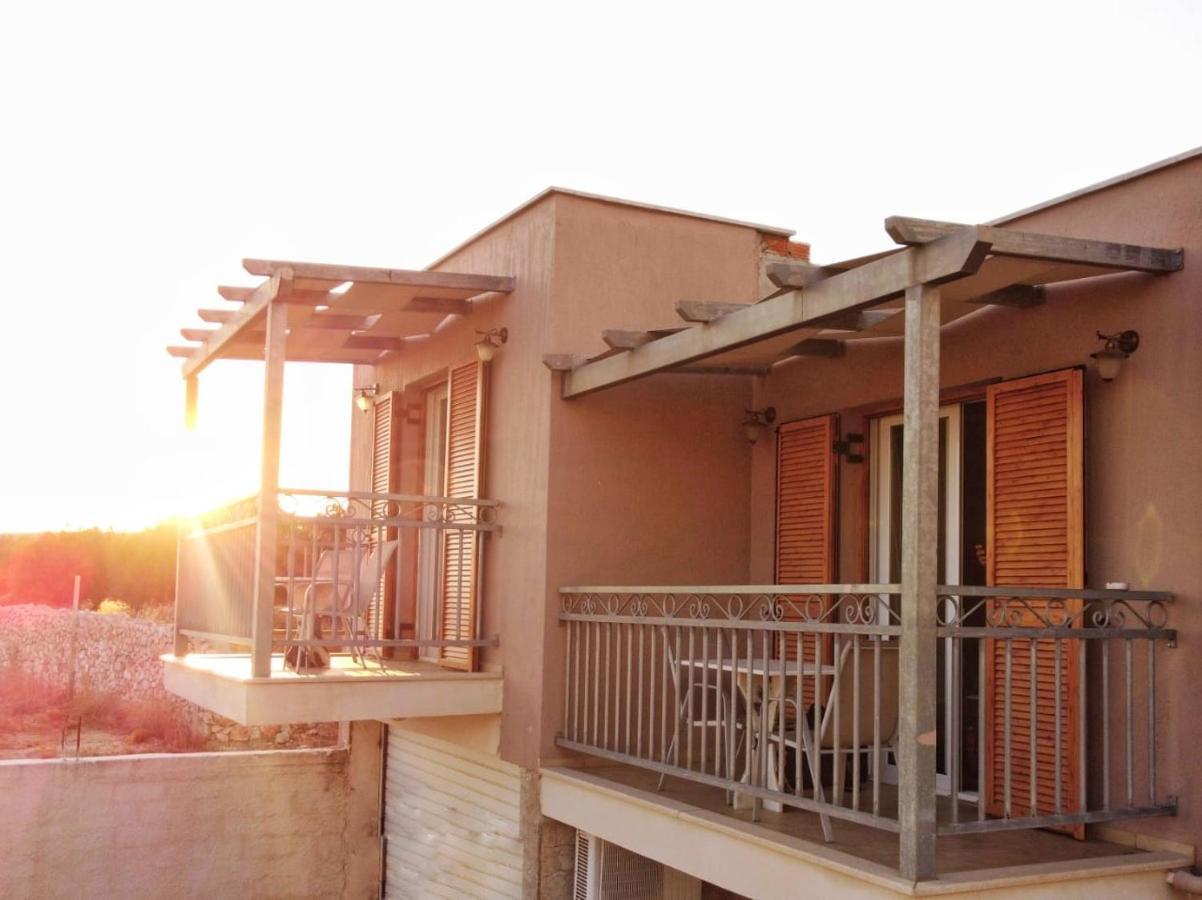 Konomi Residence Karavádhos Exterior photo